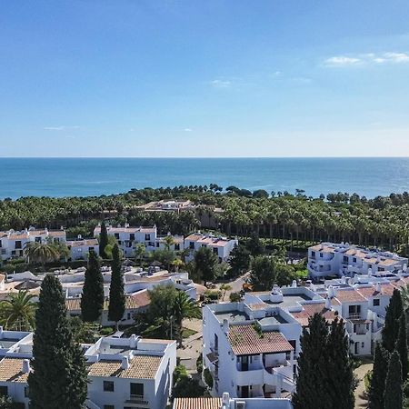 Апартаменти Seaside Retreat With Pool, Ac, And Fast Wi-Fi Албуфейра Екстер'єр фото